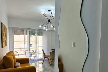 En venta. Excelente departamento de tres ambientes al frente con balcón a la calle - Mar del Plata